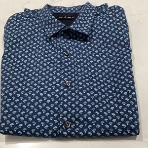 Men’s short sleeve button up shirt